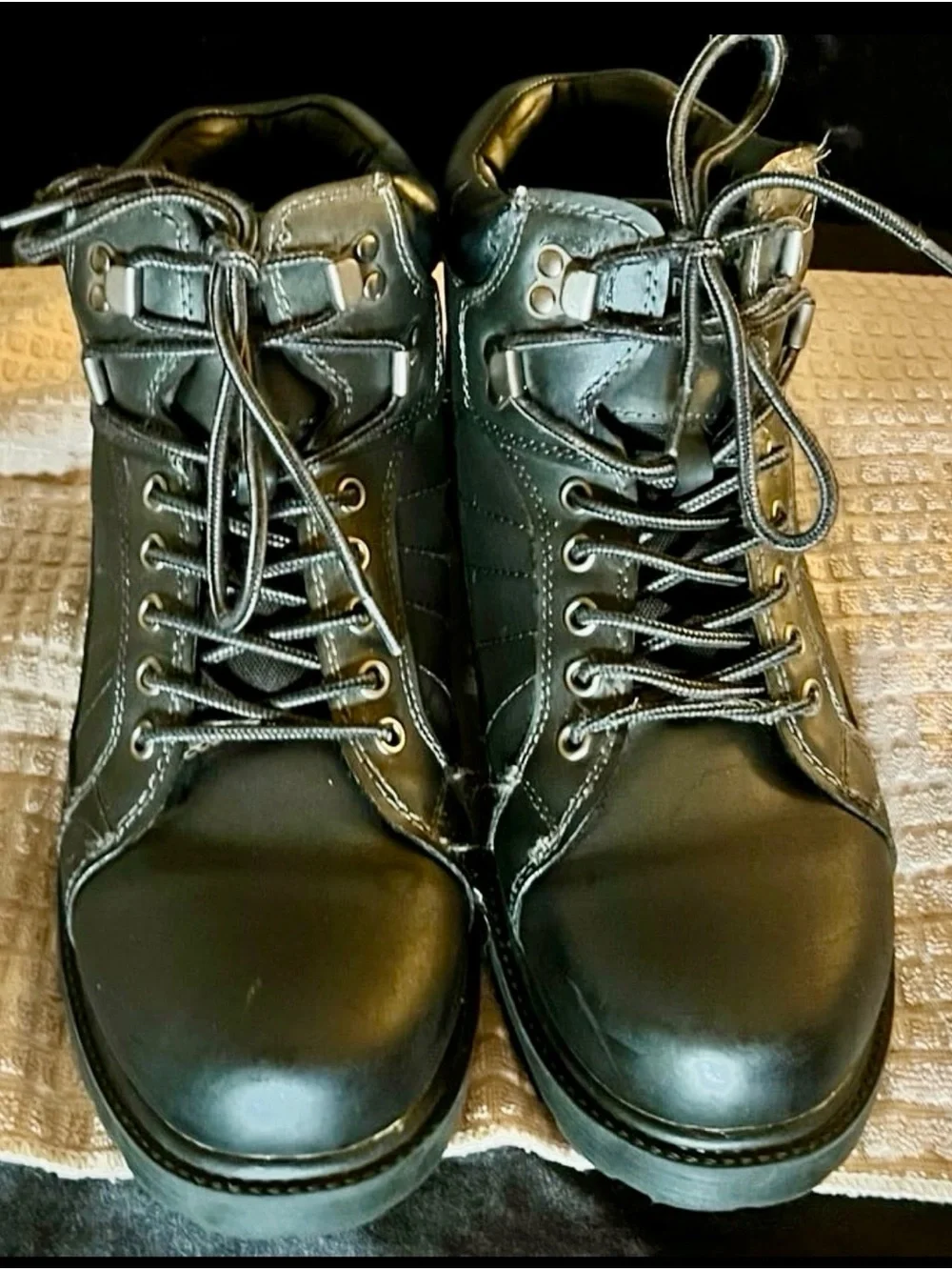 Men's Black Leather Padded Ankle Boots